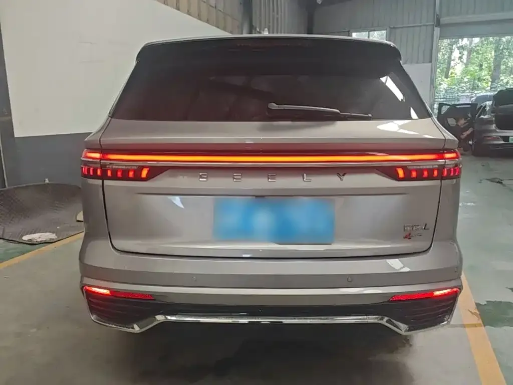 Geely Xingyue L — фото 3