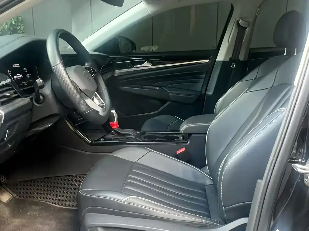 Volkswagen Passat — фото 4
