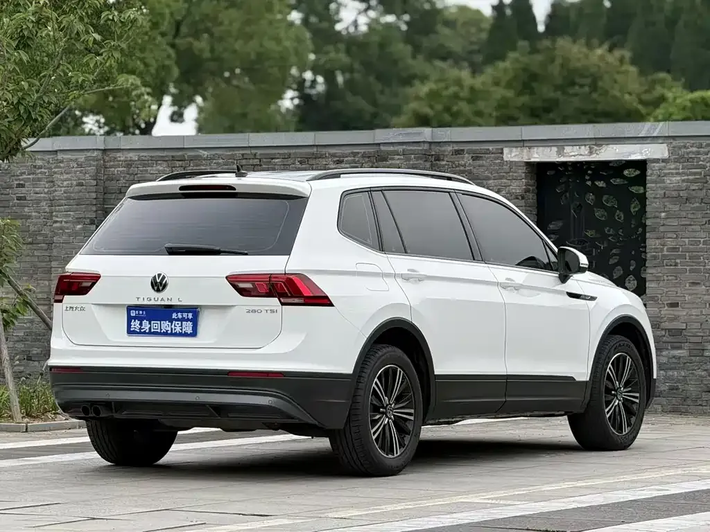 Volkswagen Tiguan L 2021 из CN, фото 3