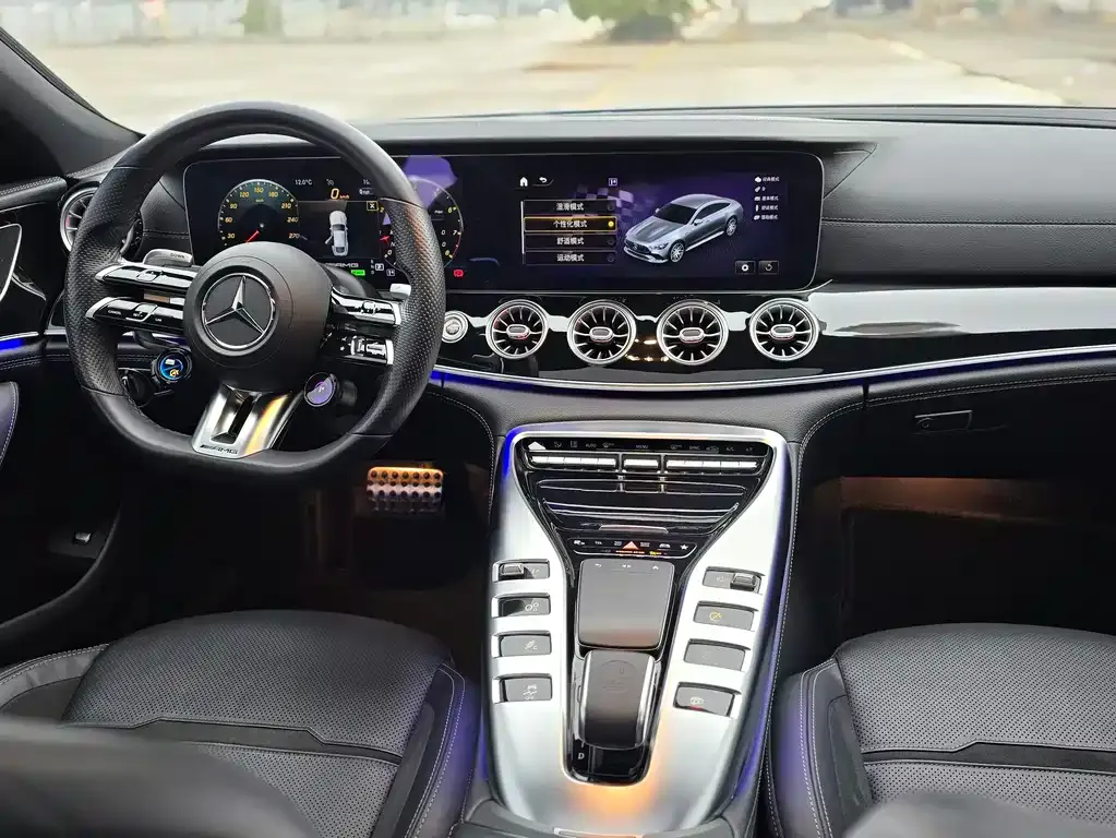 Mercedes-Benz AMG GT — фото 6