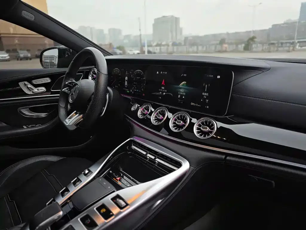 Mercedes-Benz AMG GT — фото 3