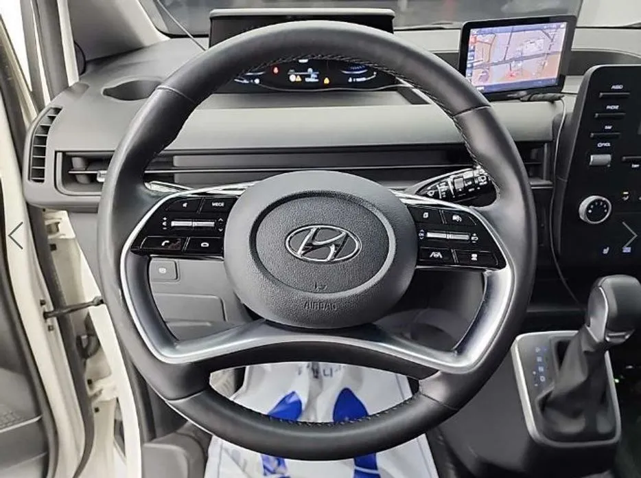 Hyundai Staria — фото 8