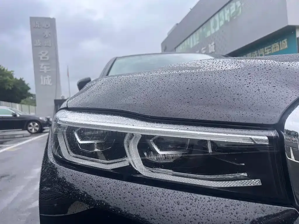 BMW 7 Series 2021 из CN, фото 2