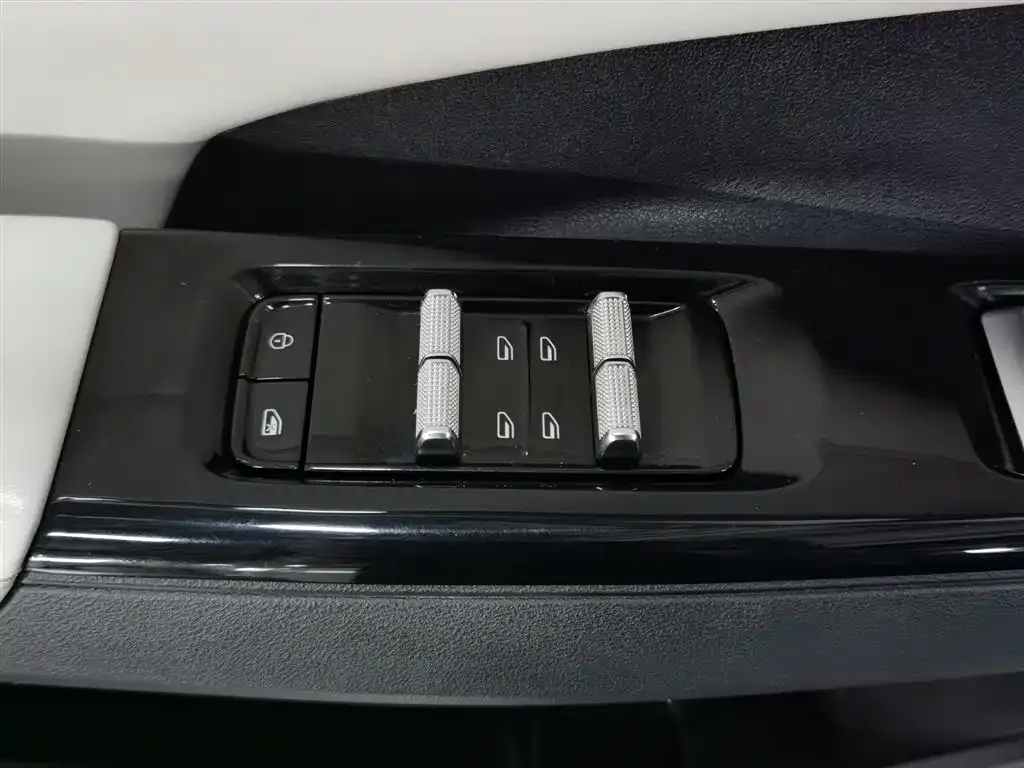 Geely Galaxy L7 2024 из CN, фото 6