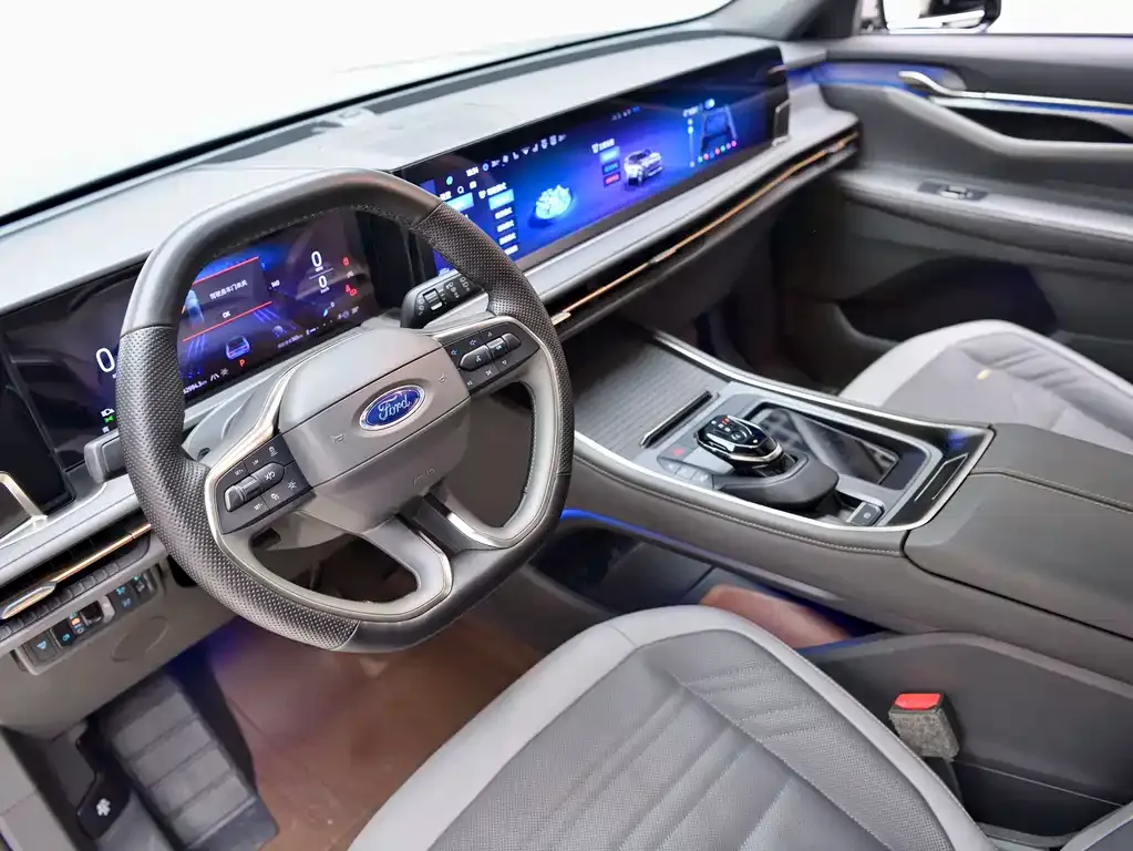 Ford Edge — фото 7