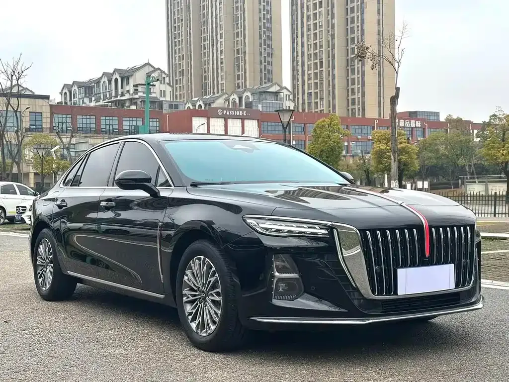 Hongqi H5 — фото 6