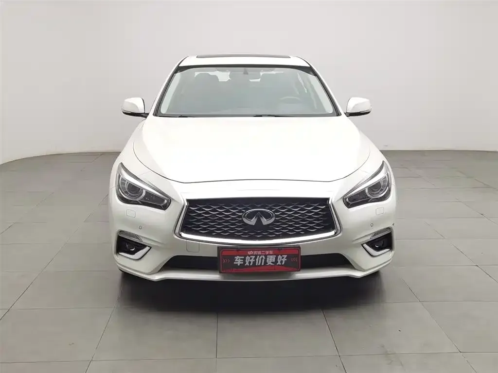 Infiniti Q50L — фото 5