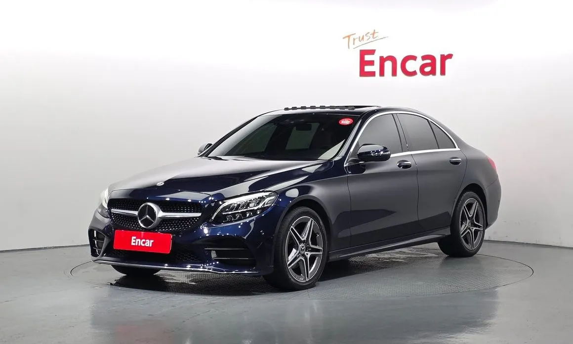 Mercedes-Benz C-Class — фото 1