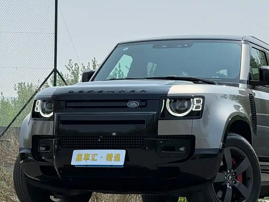 Land Rover Defender — фото 4