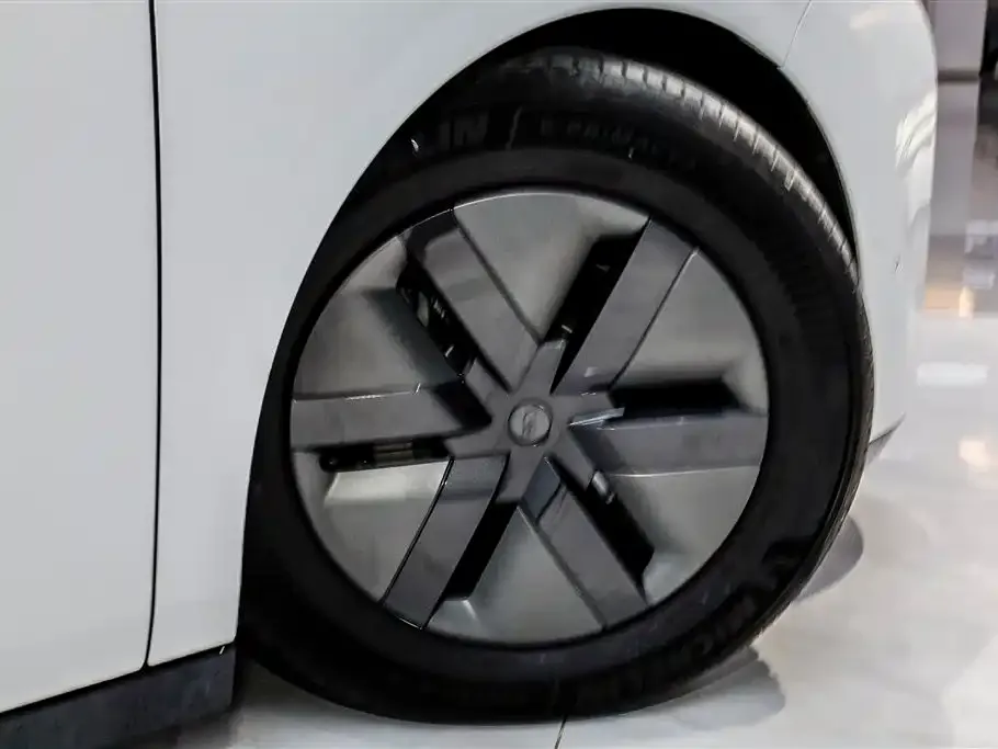 Li Auto MEGA 2024 из CN, фото 5
