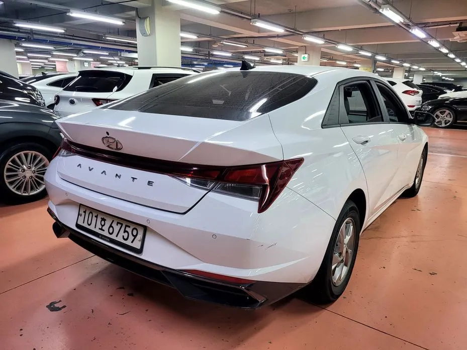 Hyundai AVANTE — фото 6