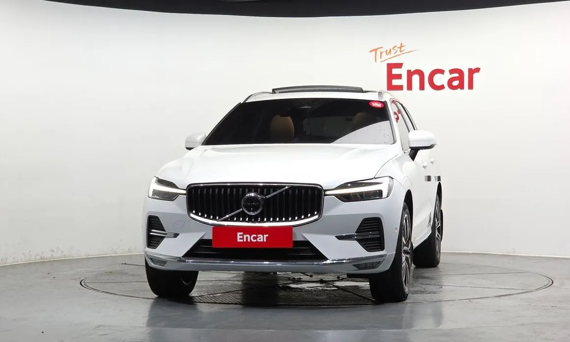Volvo XC60 — фото 2