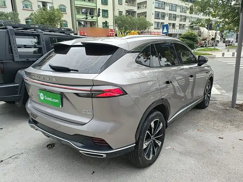Roewe RX5 — фото 9