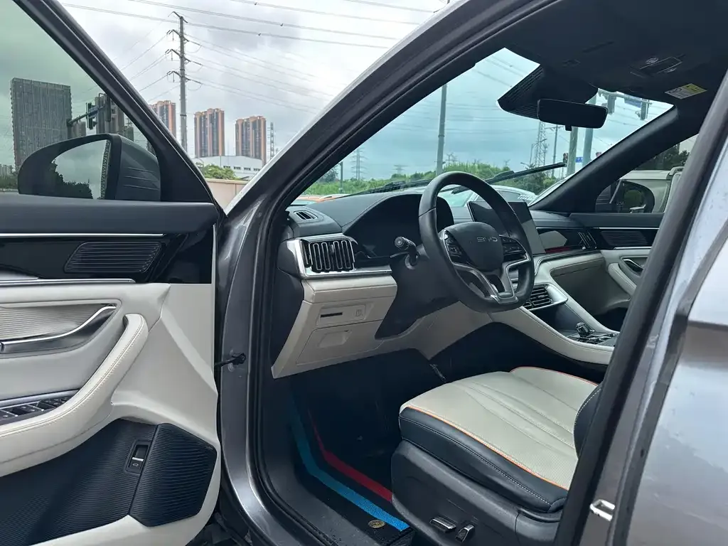 BYD PLUS New Energy — фото 2