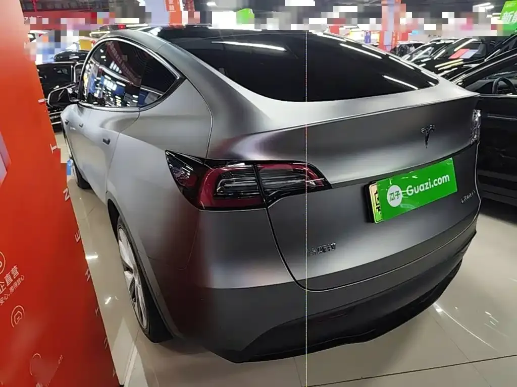 Tesla Model Y — фото 9