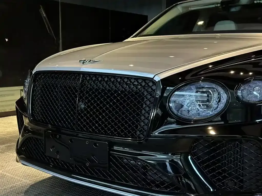 Bentley Bentayga — фото 7