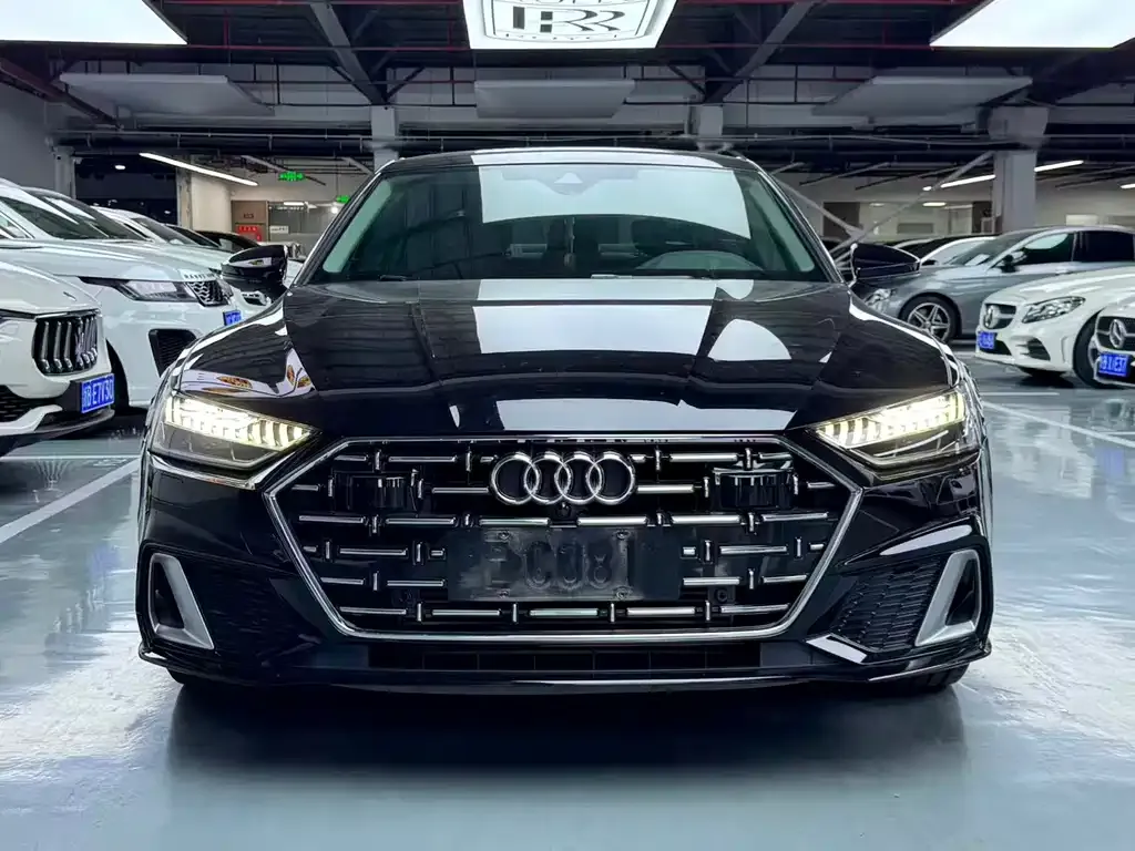 Audi A7L — фото 2