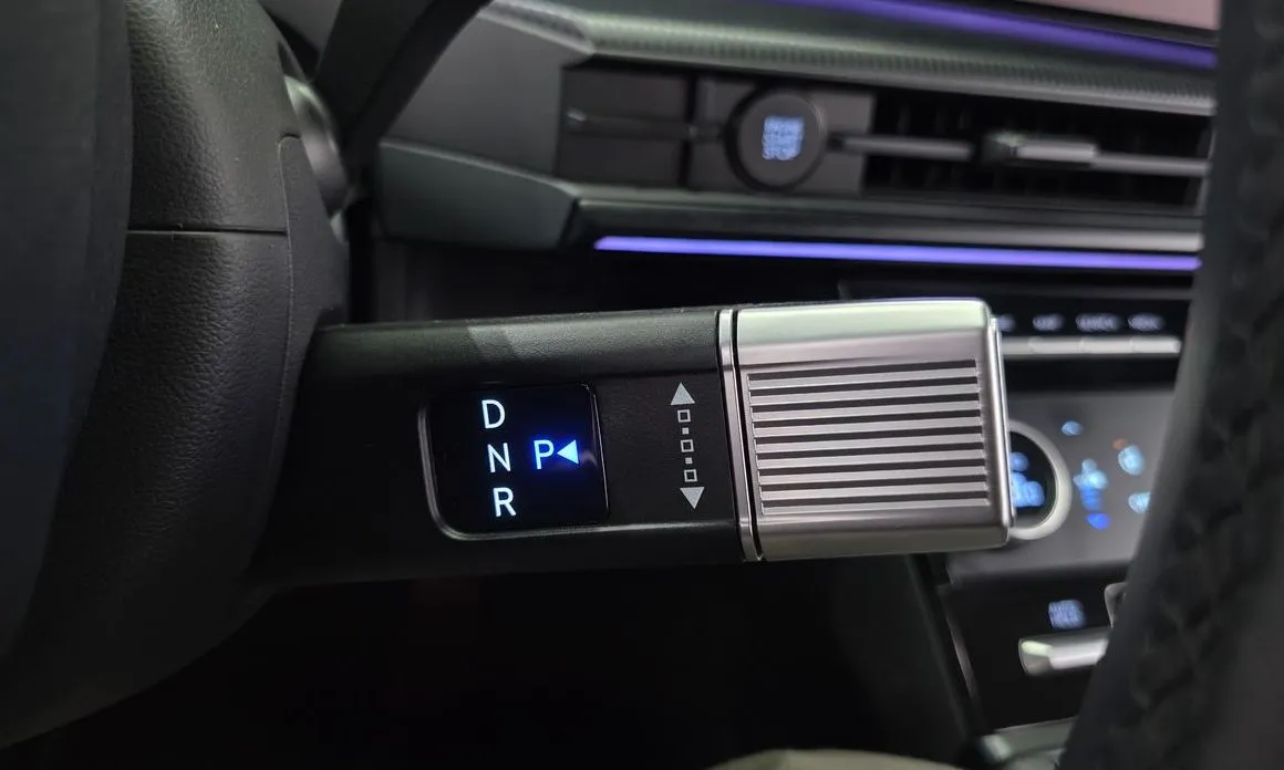 Hyundai Santafe — фото 6