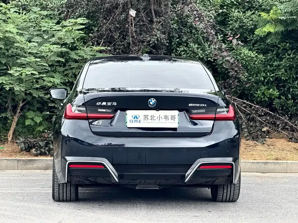 BMW i3 — фото 7