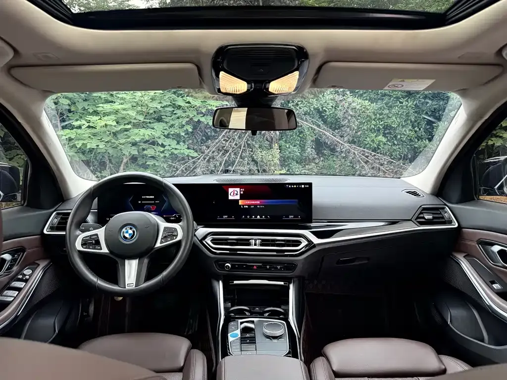 BMW i3 — фото 8