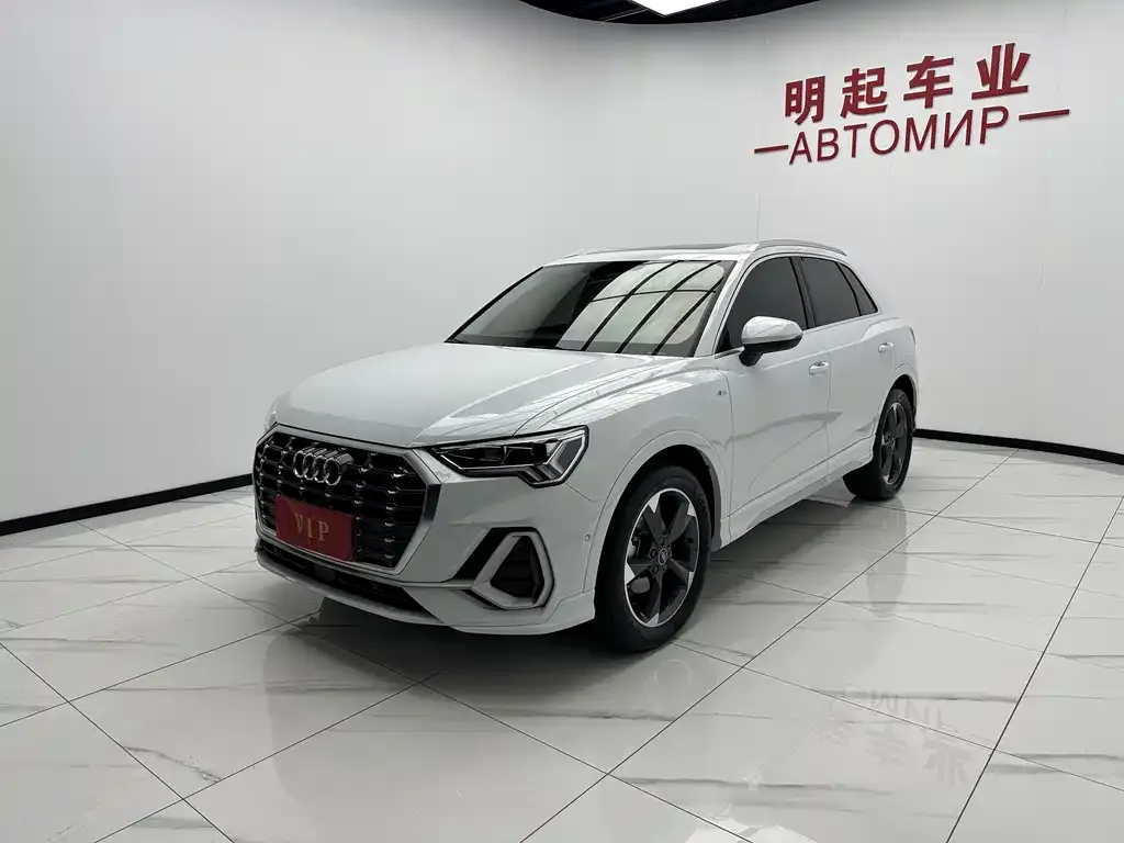 Audi Q3 — фото 2