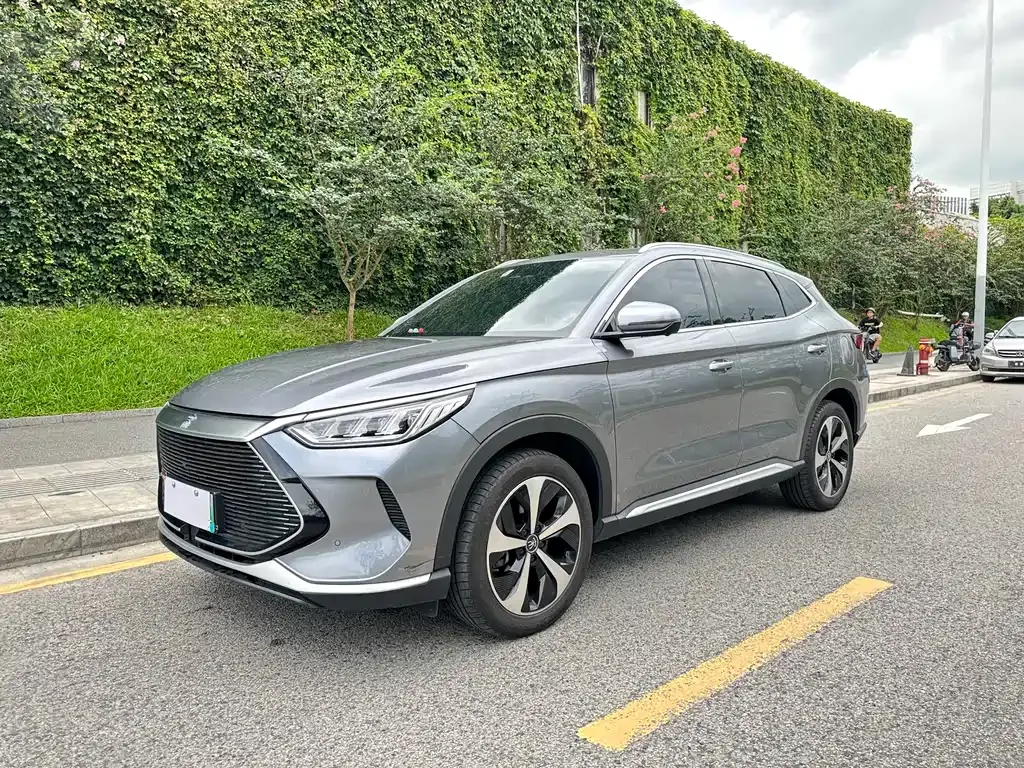 BYD PLUS New Energy — фото 9