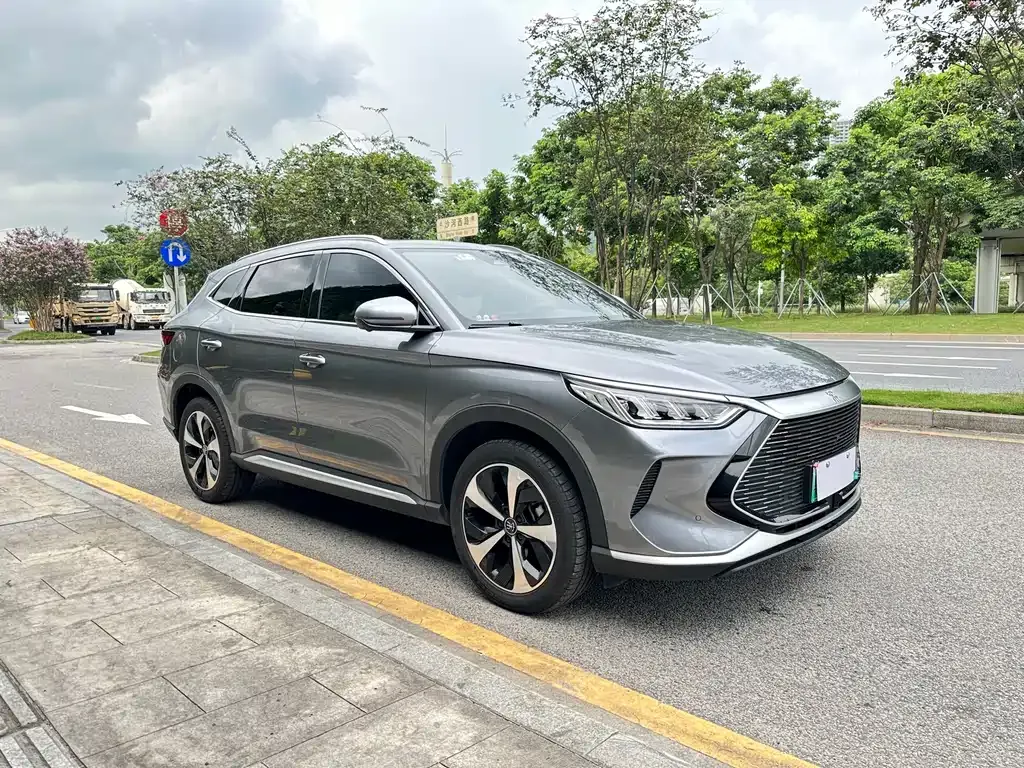 BYD PLUS New Energy — фото 8