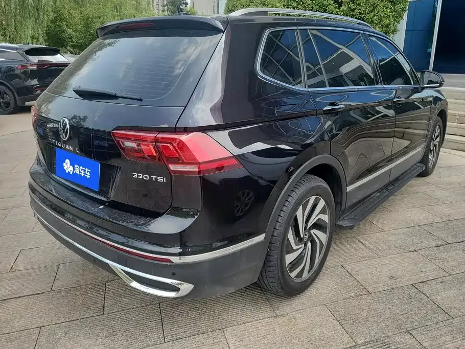 Volkswagen Tiguan L — фото 9