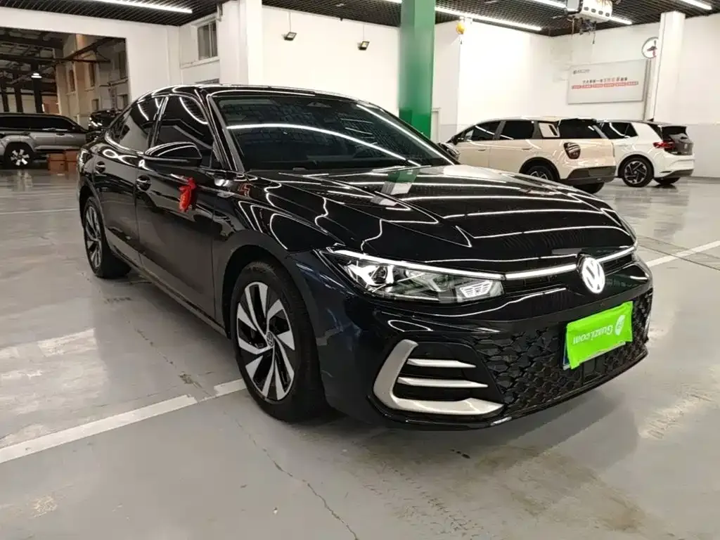 Volkswagen Passat — фото 2