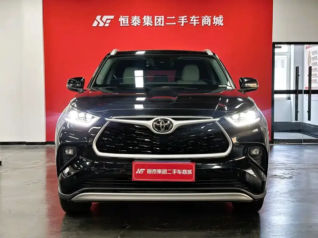 Toyota Highlander — фото 5