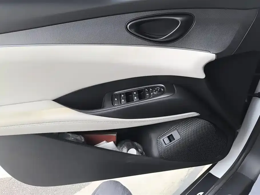 BYD Seal 06 — фото 10