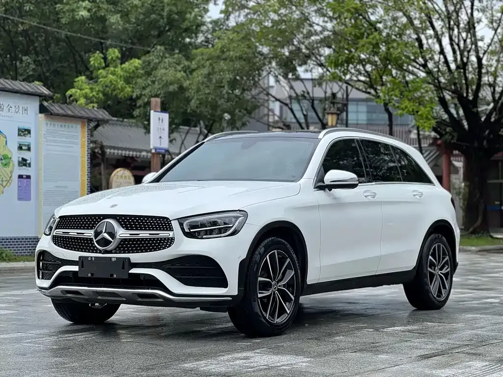 Mercedes-Benz GLC — фото 1