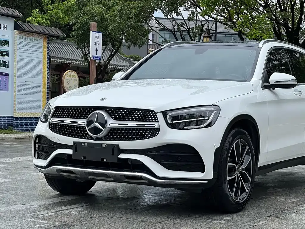 Mercedes-Benz GLC — фото 7