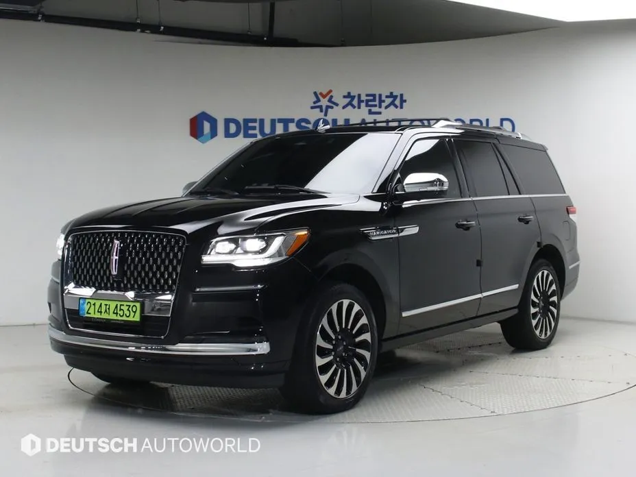 Lincoln Navigator — фото 1