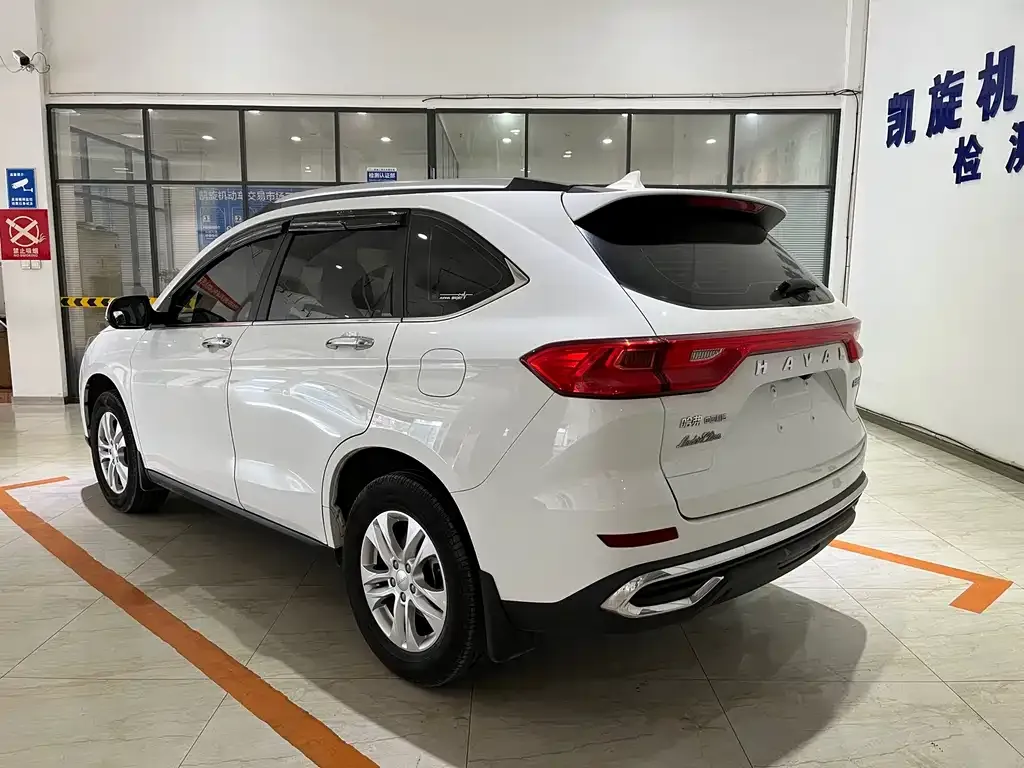 Haval M6 — фото 2