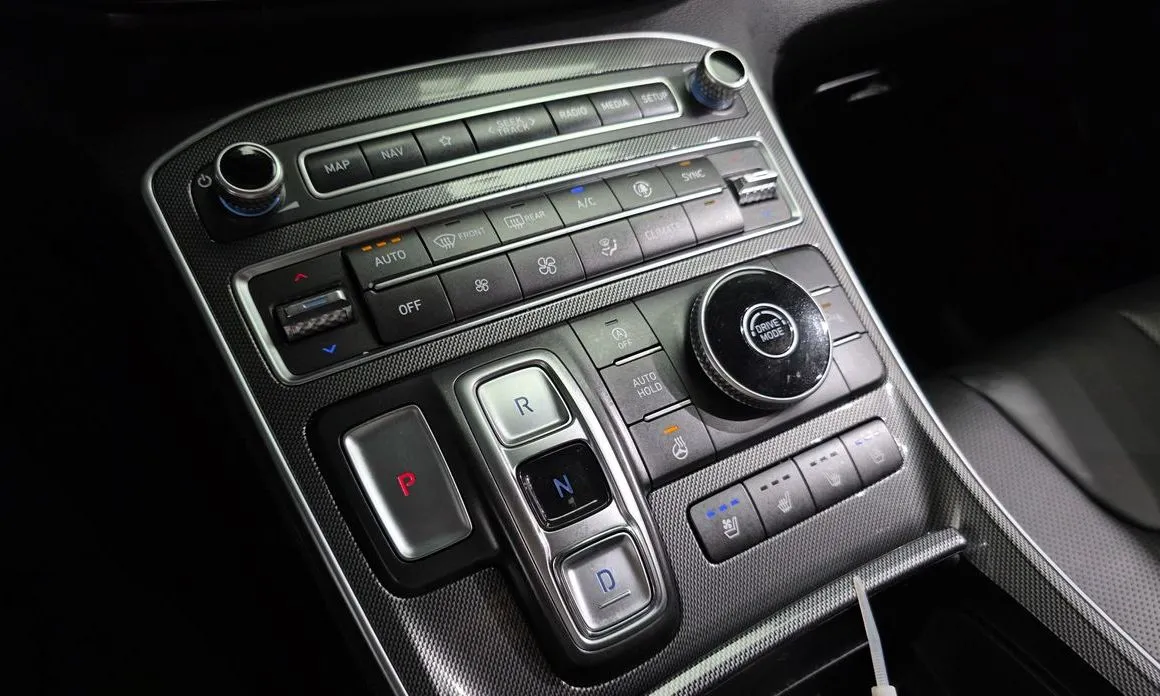 Hyundai Santafe — фото 4