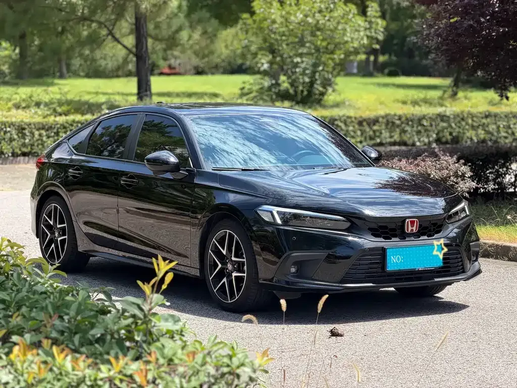 Honda Civic — фото 10