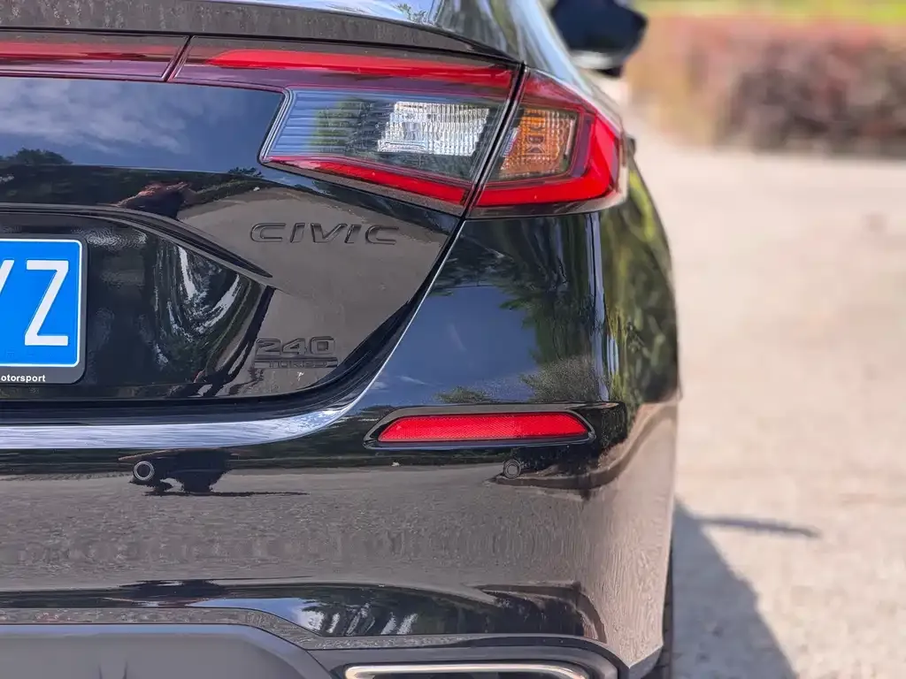 Honda Civic — фото 3