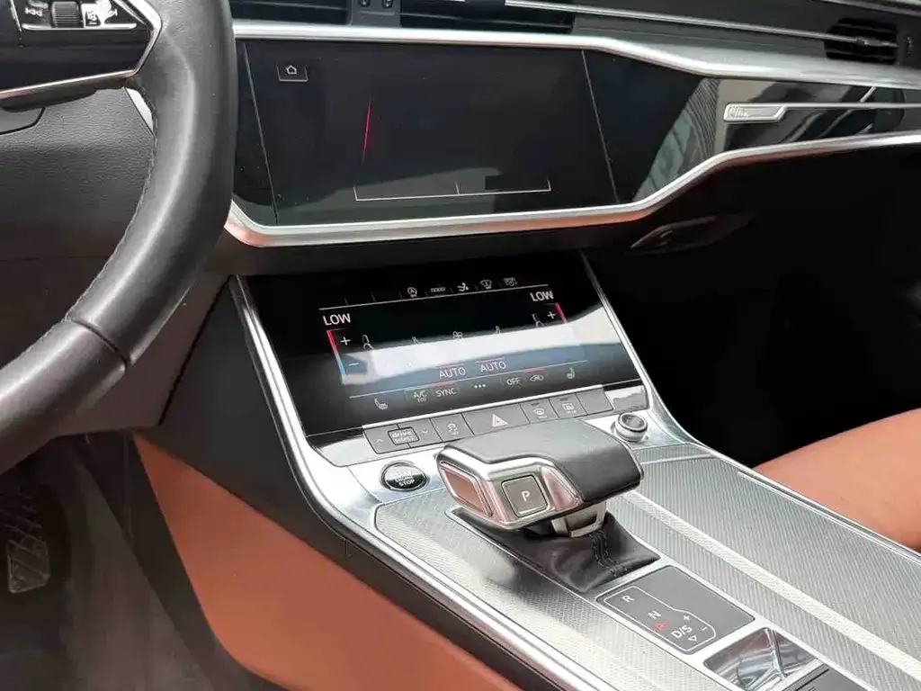 Audi A7 — фото 2