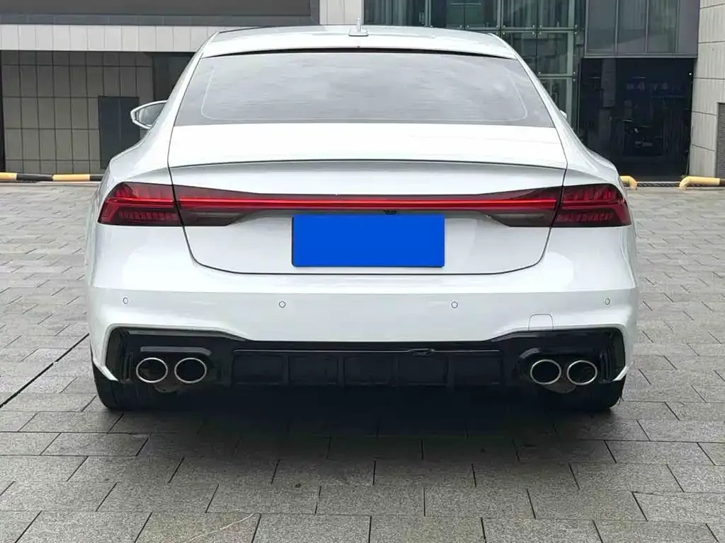 Audi A7 — фото 6