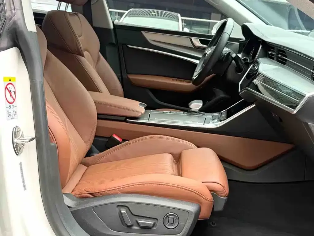 Audi A7 — фото 8