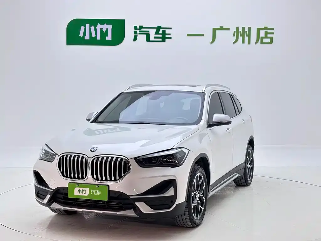 BMW X1 — фото 1