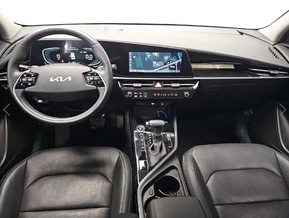 Kia Niro — фото 8