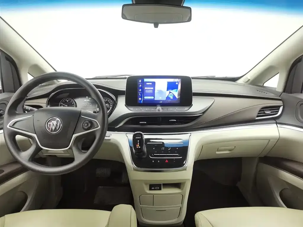 Buick GL8 2024 из CN, фото 3