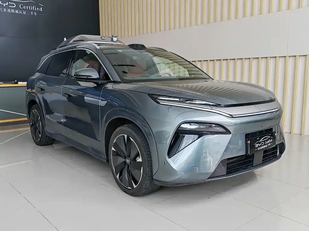 BYD Tang L — фото 3