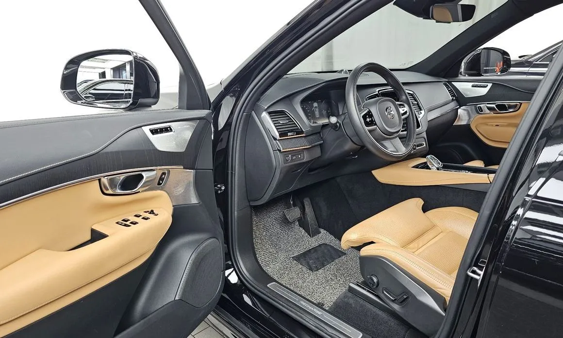 Volvo XC90 — фото 4