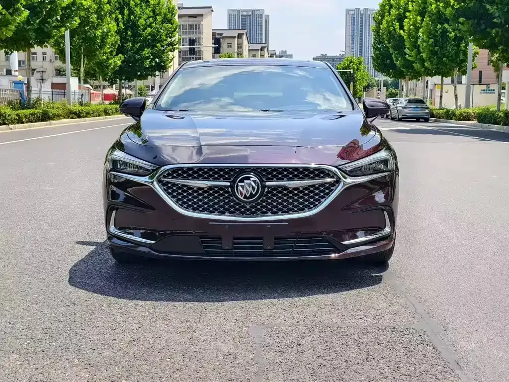 Buick LaCrosse — фото 9