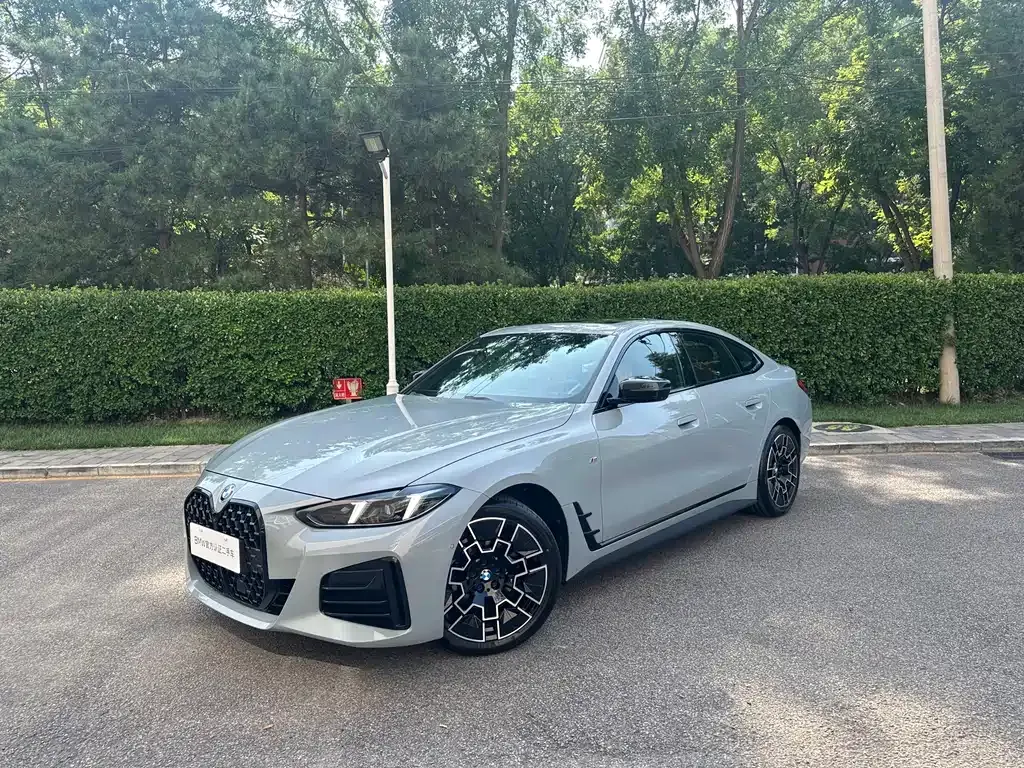 BMW 4 Series — фото 1