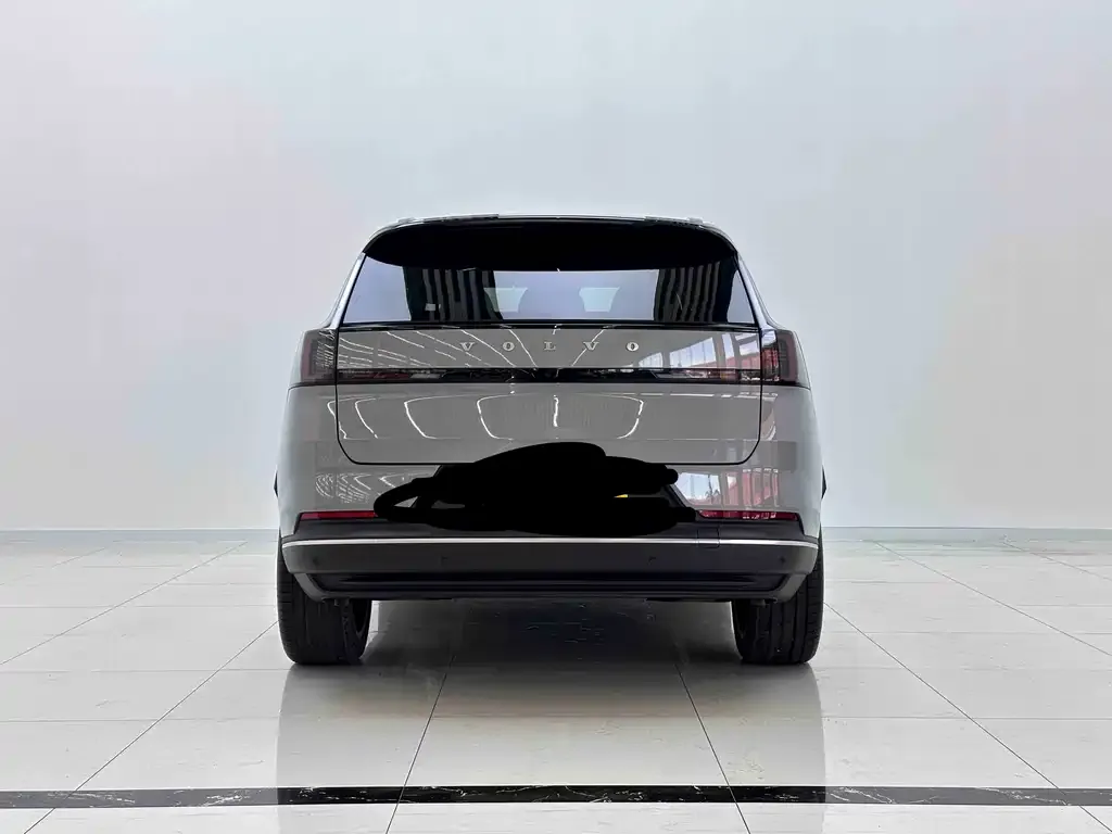Volvo XC70 Plug-in Hybrid — фото 4