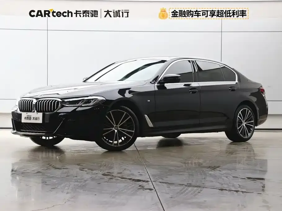 BMW 5 Series — фото 1